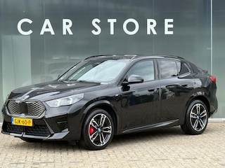 BMW iX2 EDrive20 67 kWh 100% SOH M-Sport Vol uitgevoerd