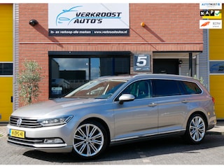 Volkswagen Passat Variant 1.4 TSI ACT Highline. pano. navi. trekhaak. leder/alcantara