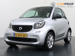 Smart Fortwo 1.0 Passion Automaat | Panoramadak | Cruise controle | Stoel verwarming |