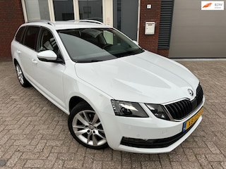 Skoda Octavia Combi 1.5 TSI Greentech Style / Navi / PDC / DAB / Clima / Cruise / Stoelverw