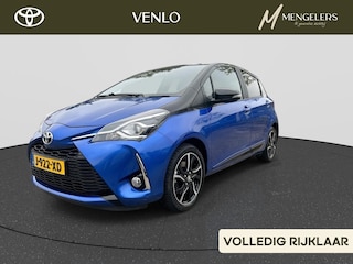 Toyota Yaris 1.5 VVT-i Bi-Tone RIJKLAAR | Climate Control | Cruise Control | Camera | All-Seasonbanden