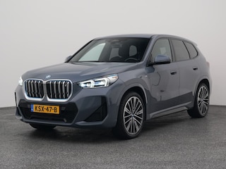 BMW iX1 xDrive30 67 kWh M-Sport Edition | CAMERA | KEYLESS