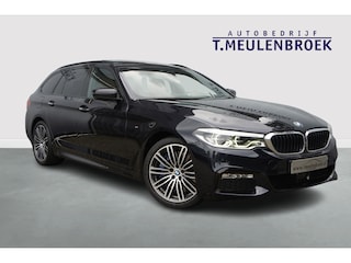 BMW 5-serie Touring 540i xDrive M Pakket, Panoramadak, Head up,