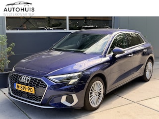 Audi A3 Sportback 30 TFSI Automaat Advanced edition Navigatie Stoelverwarming Sportstoelen Apple Carplay Virtual Cockpit