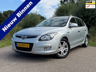 Hyundai i30 CW 1.4i i-Drive Cool 99.000KM Clima 1ste Eigenaar NAP LMV Trekhaak Perfect Onderhouden