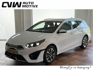 Kia Ceed Sportswagon 1.6 GDI PHEV DynamicLine | Facelift | 49.000km | Trekhaak afneembaar | Adaptieve cruise | Lane assist | Apple CarPlay | Navigatie | Camera | LED | DAB | Keyless | Stoel&stuurverwarming | Volledig dealeronderhouden | Fabrieksgarantie
