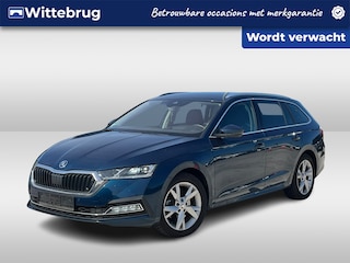 Skoda Octavia Combi 1.4 TSI iV PHEV Business Edition /  Trekhaak / Achteruitrij camera / Head-up Display / Elek. bestuurderstoel