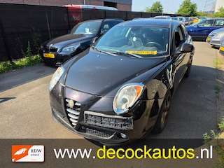 Alfa Romeo Mito 1.4 T/ LINKSVOORSCHADE