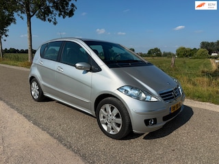 Mercedes-Benz A-klasse 170 Avantgarde/Automaat/Orgineel NL/Km NAP !