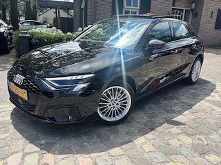 Audi A3 Sportback 30 TFSI Business ed,Pano,Ecc,Navi,Sd,Cc,Sport stoel,