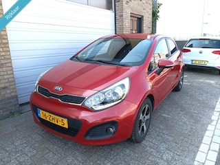 Kia Rio 1.2 CVVT Design Edition Airco/Parkeersensoren NL-Auto APK 8-2027