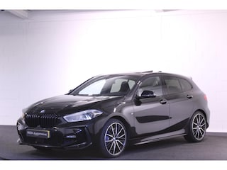 BMW 118i | M Sport | HuD | KUIPSTOELEN | H/K | NAP |