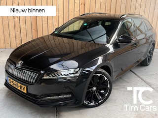 Skoda Superb Combi 1.4 TSI iV Sportline Business Automaat | Achteruitrijcamera | Cruise & climate control | Extra getint glas | LED verlichting | Standkachel | Stoelverwarming | Parkeersensoren voor en achter