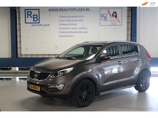 Kia Sportage 2.0 X-clusive / AUTOMAAT / LEER / NAV ! ! !