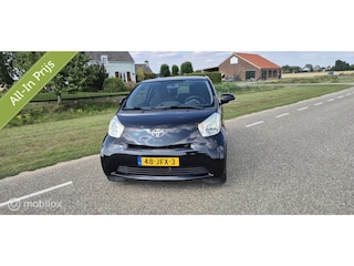 Toyota iQ 1.0 VVTi Comfort grote beurt apk oktober 2027