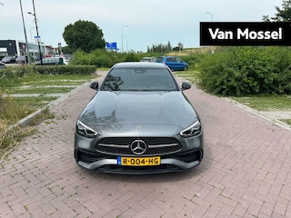 Mercedes-Benz C-klasse 300 e AMG Line 313 PK | Navigatie | Climate Control | Stoelverwarming | Cruise Control | Achteruitrijcamera | Panoramadak | Elektrisch verstelbare stoelen |