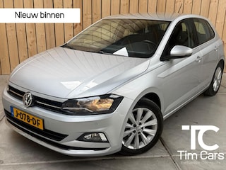 Volkswagen Polo 1.0 TSI Highline Apple CarPlay/Android Auto | Cruise control adaptief | Climate control | DAB ontvangst | Navigatiesysteem | Parkeersensoren voor en achter| Trekhaak