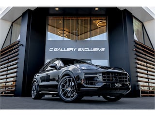 Porsche Cayenne 3.0 E-Hybrid Black Edition - Origineel NL | Sport Chrono + | Achterasbesturing | Passenger Display