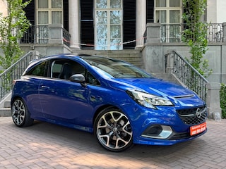 Opel Corsa 1.6 Turbo OPC 207Pk Panoramadak Navi CarPlay Leder Climate Cruise Ctr Stoel+Stuurverwarming