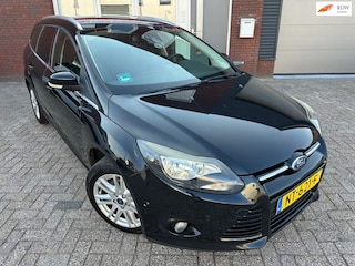 Ford Focus Wagon 1.0 EcoBoost Titanium / Clima / Cruise / PDC / LM / Verw Voorruit