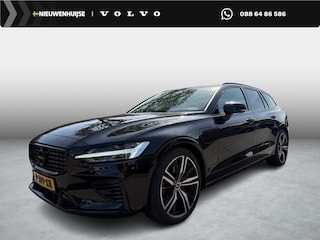 Volvo V60 2.0 T6 Recharge AWD R-Design | Plug-in Hybrid (PHEV) | Trekhaak | Harman Kardon Audio | Achteruitrijcamera | Parkeersensoren | Keyless Entry | Elektrische Achterklep | Elektrisch Verstelbare Voorstoelen | Stoelverwarming | LED Koplampen Adaptief | Navigatie | Apple Carplay | Android Auto