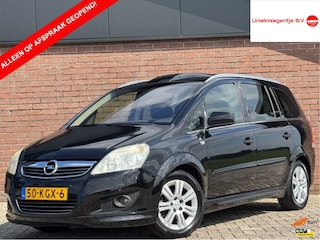 Opel Zafira 1.8 COSMO 7P. | NL-AUTO! | LEDER! | TREKHAAK!