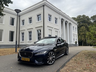Jaguar XE 2.0 P250 R-Dynamic HSE