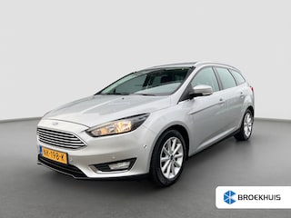 Ford Focus Wagon 1.5 150pk Titanium Automaat | 1e eigenaar | Voorruitverwarming | Carplay | Climate controle| Cruise controle | Keyless entry | Parkeersensoren voor en achter | Dealer onderhouden