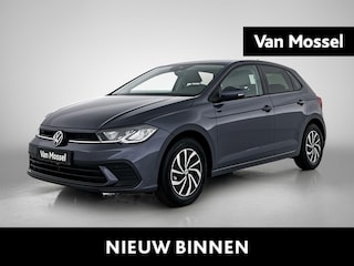 Volkswagen Polo 1.0 TSI Life Edition 95 PK | Navigatie | Camera | Apple Carplay draadloos | Android Auto draadloos | Climate Control | Digital Cockpit | Adaptive Cruise Control | LED koplampen | Ruiten getint | Telefoon draadloos laden |