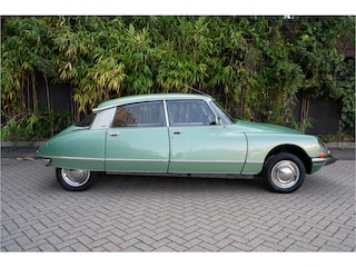 Citroën DS 23 Pallas.1 ste eigenaar!!! Nieuwstaat Geheel gerestaureerd.