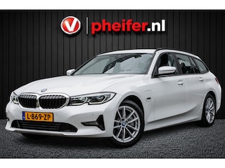BMW 3-serie Touring 320e Business Edition Plus Trekhaak/ Leer/ Stoelverwarming/ Camera/ Laserlight