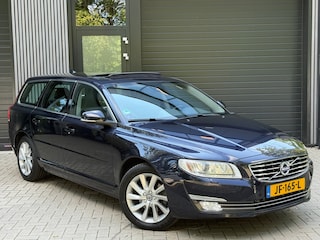 Volvo V70 2.0 T4 Polar+ Leer l Pano l Trekhaak