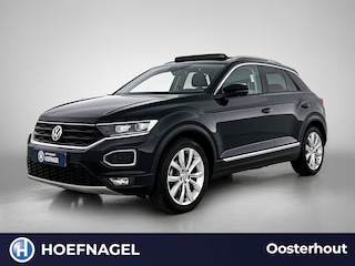 Volkswagen T-Roc 1.5 TSI Sport Automaat | Adaptive Cruise | CarPlay | Camera | Panoramadak | Parkeersensoren | Trekhaak | NAP
