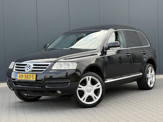 Volkswagen Touareg 2.5 TDI Grijs Kenteken - Leder - Trekhaak 3500KG