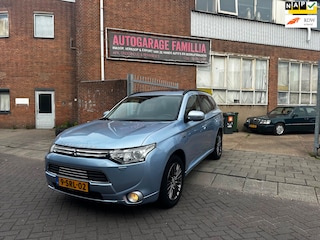 Mitsubishi Outlander 2.0 PHEV instyle