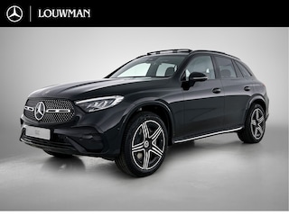 Mercedes-Benz GLC 300e 4MATIC Business Solution AMG | Advanced plus | Nightpakket | Parkeerpakket | Trekhaak | Panoramaschuifdak | Treeplanken in aluminiumlook | 20 inch vijfspaaks lichtmetalen AMG-velgen |