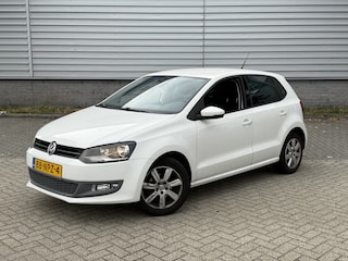 Volkswagen Polo 1.2 TSI Highline (INRUILKOOPJE, KETTING REEDS VERVANGEN)