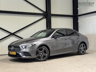 Mercedes-Benz A-klasse 250 e AMG | navi | sfeer | nightpakket | trekhaak |