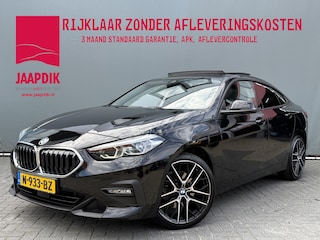 BMW 2-serie BWJ 2021 218i 136 PK Business Edition AUTOMAAT | PANODAK | CARPLAY+ANDROID | NAVI | CLIMA | CRUISE | FULL LED | M-VELGEN | PDC | GETINT GLAS |