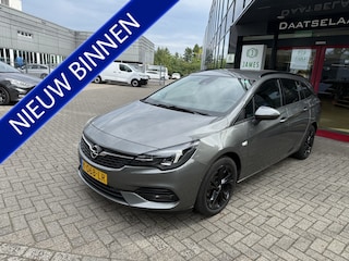 Opel Astra Sports Tourer 1.4 Business Elegance Automaat Camera Navi PDC