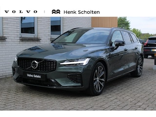 Volvo V60 T8 Plug-in hybrid AWD Plus Dark | Panoramadak | Trekhaak | Verwarmbare voorstoelen, achterbank en stuurwiel | 360 graden camera | Head-up display | Premium audio by Harman Kardon | Keyless