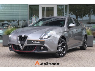 Alfa Romeo Giulietta 1.4 TURBO MULTIAIR Super 150pk | Navi | Parkeersensoren | Climate | Cruise |