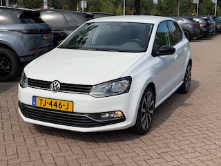 Volkswagen Polo 1.2 TSI Highline / Parkeerhulp V+A / Bluetooth / 16'' / Airco / Cruise Control / Sportstoelen