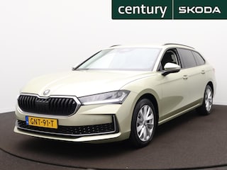 Skoda Superb Combi 1.5 TSI MHEV First Edition | Camera | ACC | Navi | Side Assist | Elek. Kofferbakklep | Stoelverwarming |