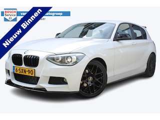 BMW 114i EDE Executive | Cruise controle | Parkeersensoren | Keyless start | Climate controle | Apple CarPlay/Android Auto | Angel eye LED Koplampen | 17 Inch Monaco velgen | Getinte ramen | Maxton design spoilers | Navigatie | Origineel NL Auto | NAP |