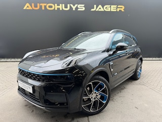Lynk & Co 01 1.5 Zwarte HEMEL Pano 360 Memory Carplay Hybride Automaat