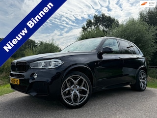 BMW X5 XDrive30d High Executive M-Sport Automaat / Leder / Camera / 21" Velgen / Memory / Key-Less / Stuur- + Stoelverwarming /