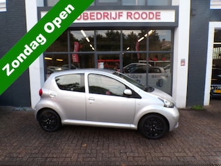 Toyota Aygo 1.0-12V + 5DRS NIEUWE APK,NAP ,ZEER MOOI !!!