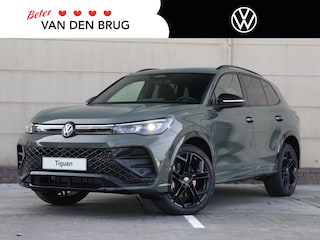 Volkswagen Tiguan R-Line Edition 1.5 eHybrid 204 PK | Trekhaak | 20" inch velgen | Panoramadak | Massagestoelen | Headup display |