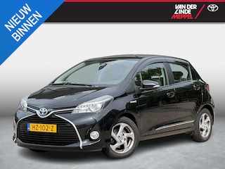 Toyota Yaris 1.5 Hybrid Trend Trekhaak All Season Navi NL